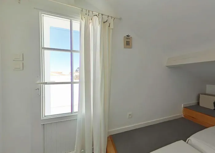 Ep000-04p 4 Pièces - 5 - Couchages Villa *