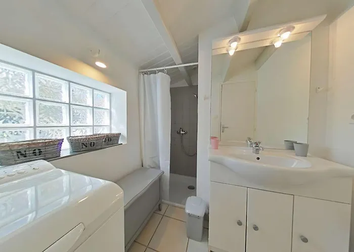 Ep000-04p 4 Pièces - 5 - Couchages